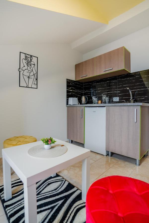 Makedon Apartments Охрид Экстерьер фото