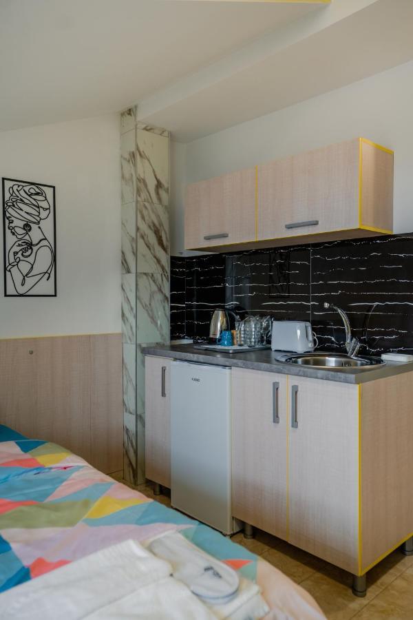 Makedon Apartments Охрид Экстерьер фото
